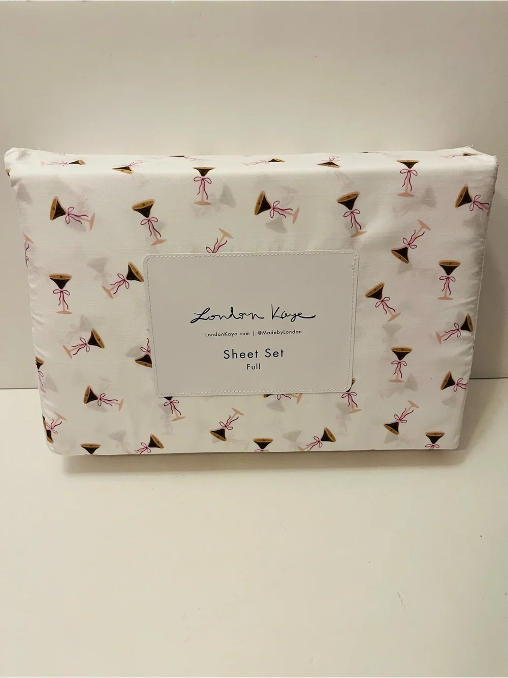 London Kaye Full Sheet Sets Lot of 2 Parisian Pastry & Cafe Espresso Martini